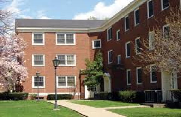 Two Bedroom Student Apartments near UNR