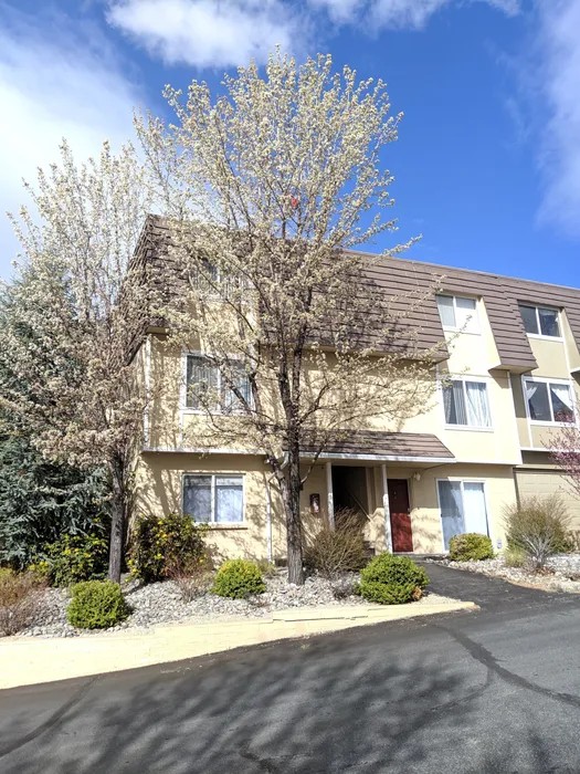 Talus Point - 3 Bedroom in Reno